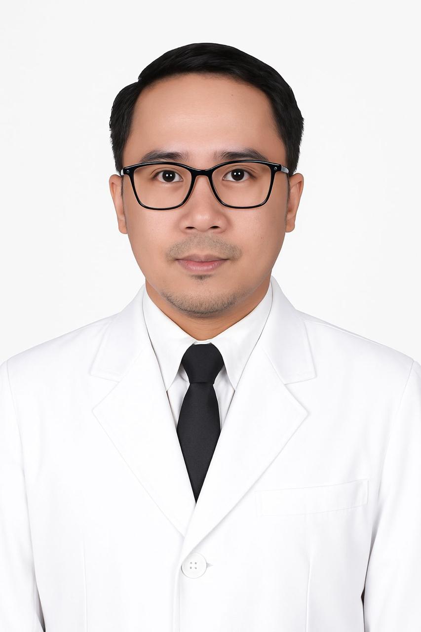 dr. Budi Parabang, Sp.PK